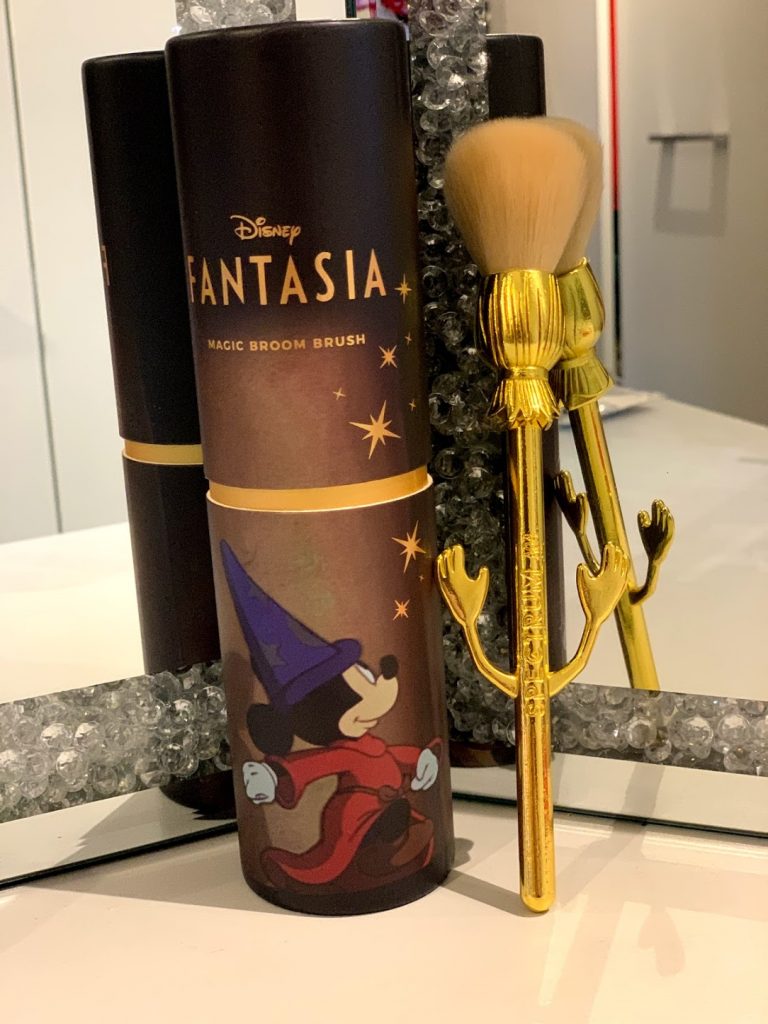 Spectrum Fantasia Magic Broom Brush